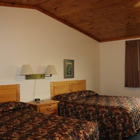 Superior Ridge Resort Motel Schroeder ภายนอก รูปภาพ