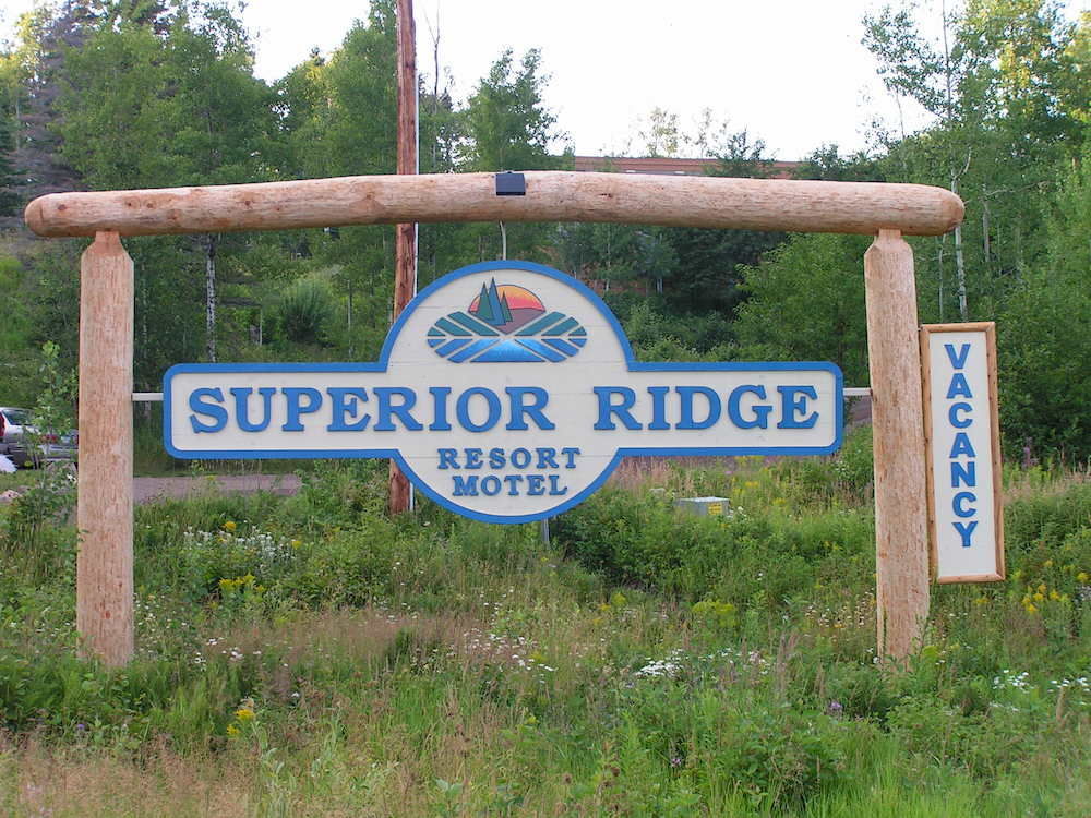 Superior Ridge Resort Motel Schroeder ภายนอก รูปภาพ