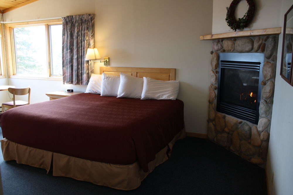 Superior Ridge Resort Motel Schroeder ภายนอก รูปภาพ